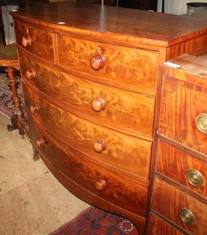 Victorian mahogany chest of drawers